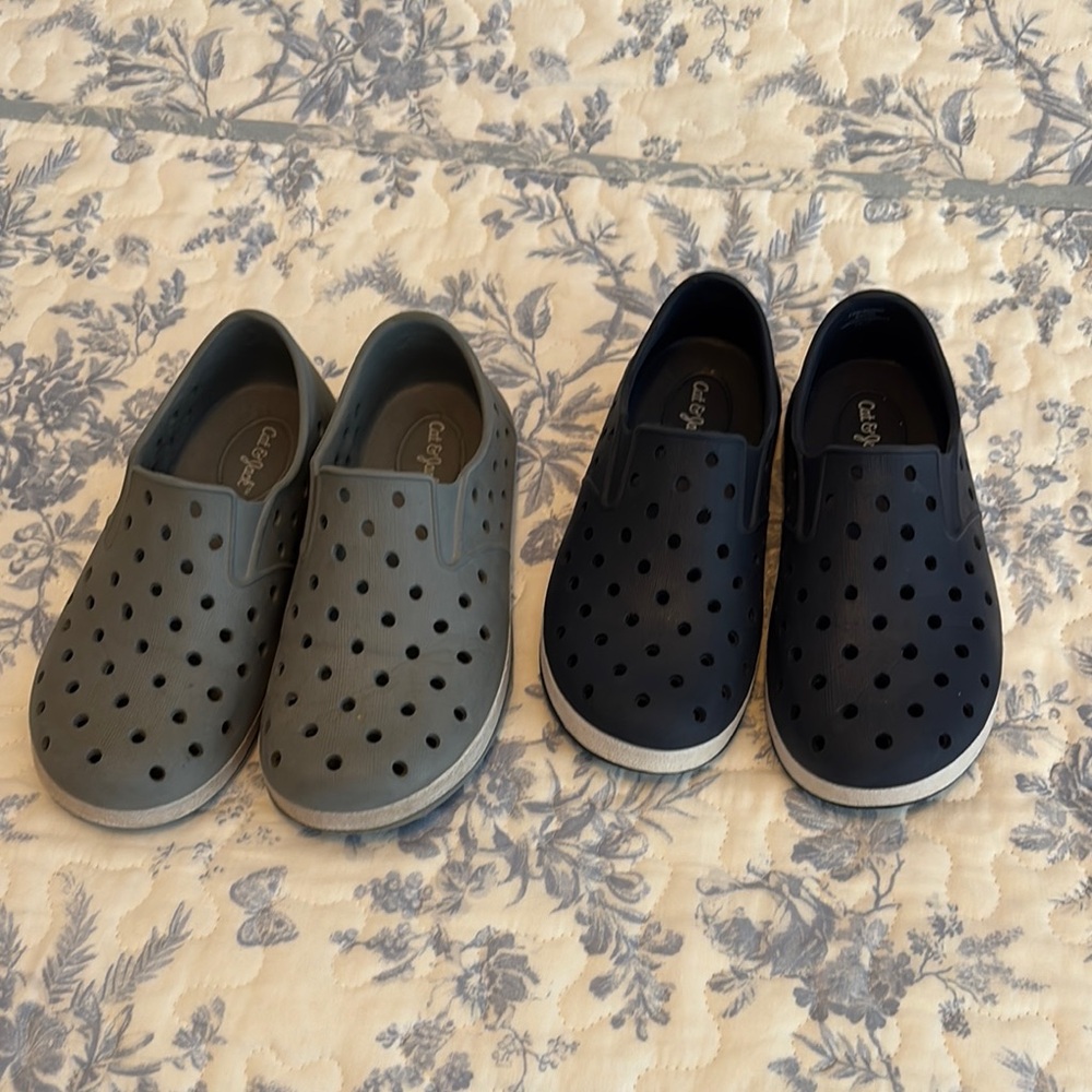 Cat and Jack Slip-On Water Shoes Natives- Gray and Blue